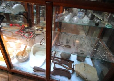 Medizinische "Werkzeuge"  im Historical Mansion